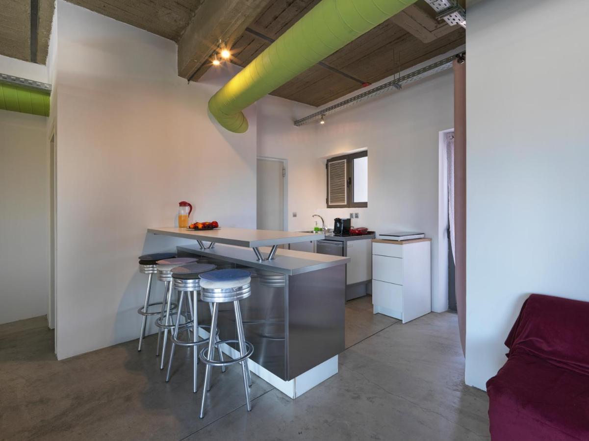 Ceramus Apartments Gazi View Atene Esterno foto