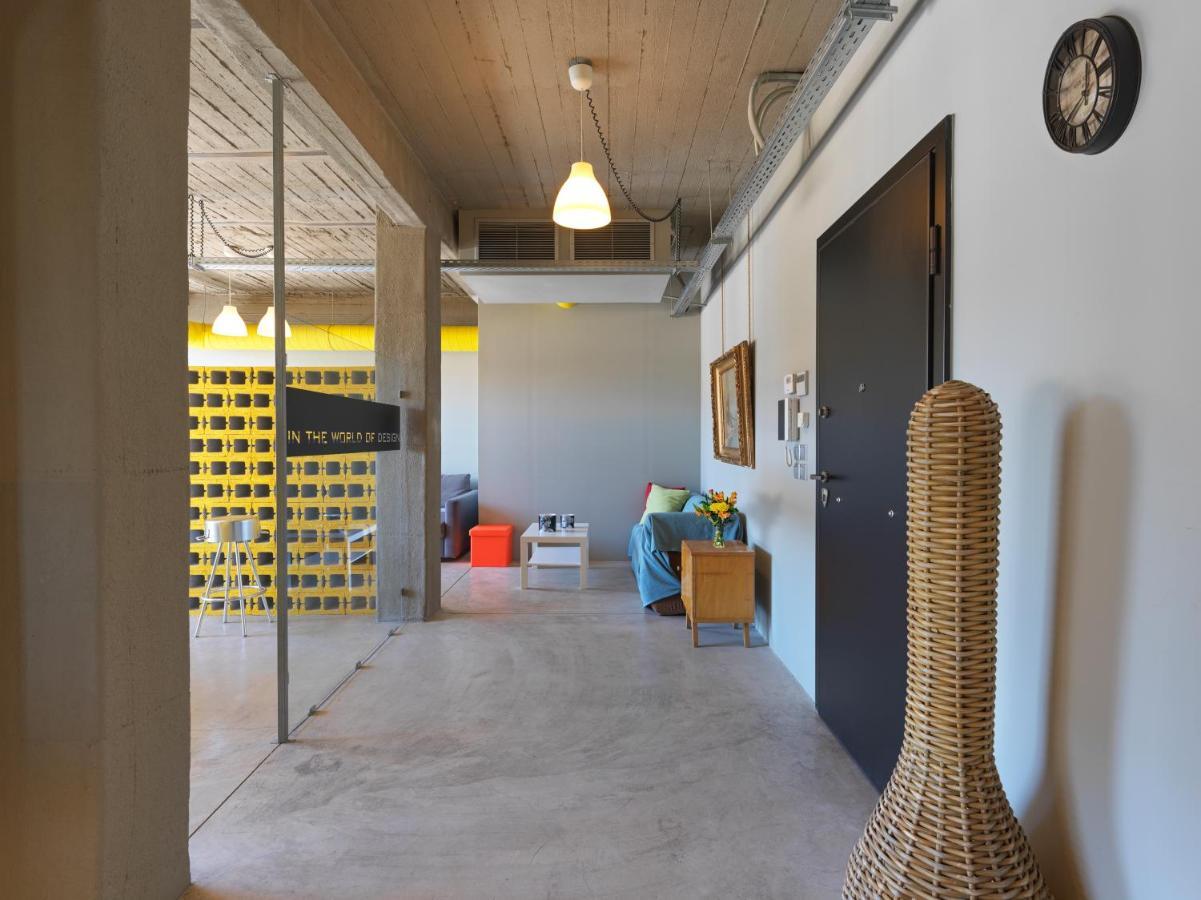 Ceramus Apartments Gazi View Atene Esterno foto