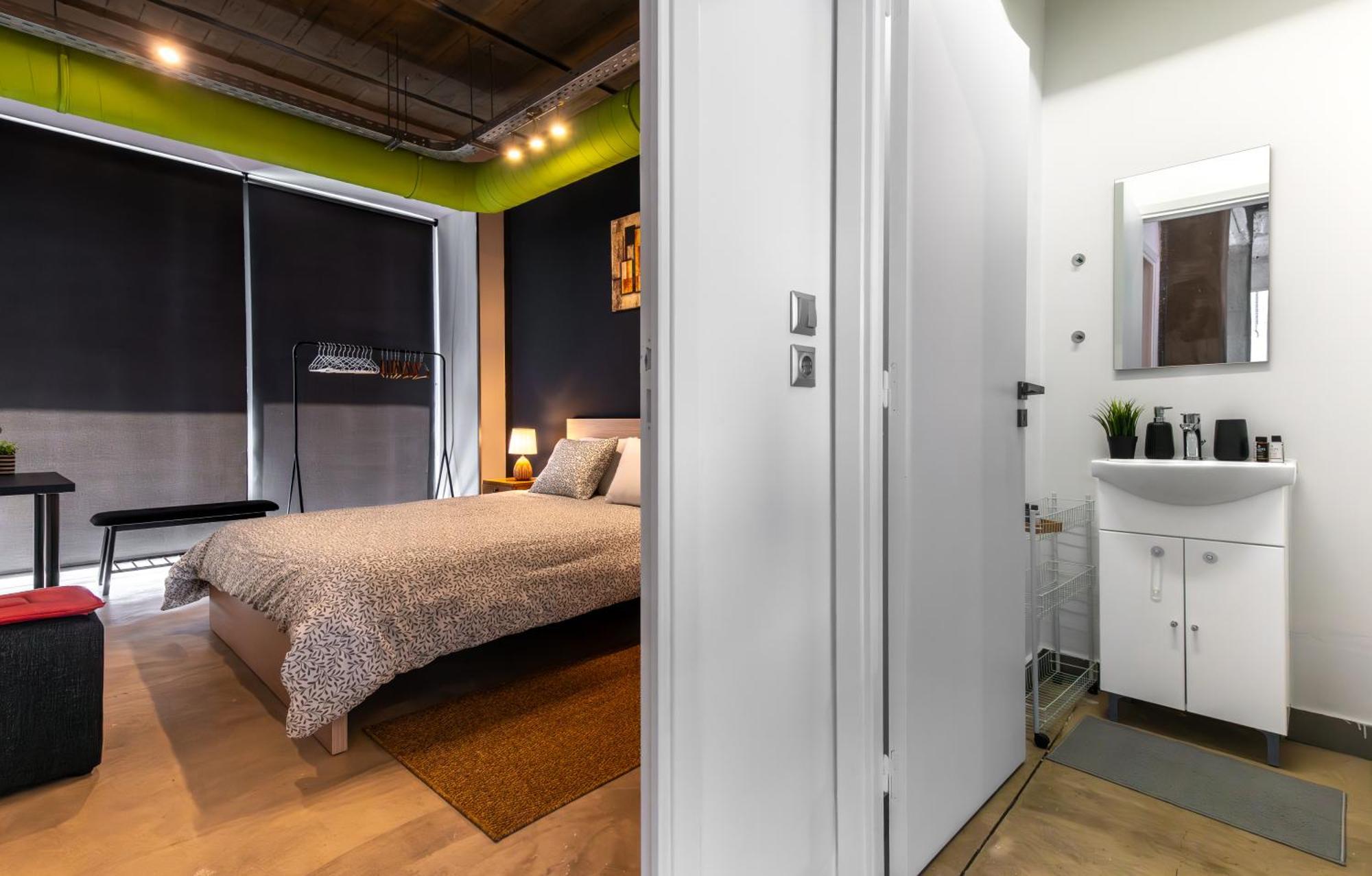 Ceramus Apartments Gazi View Atene Esterno foto