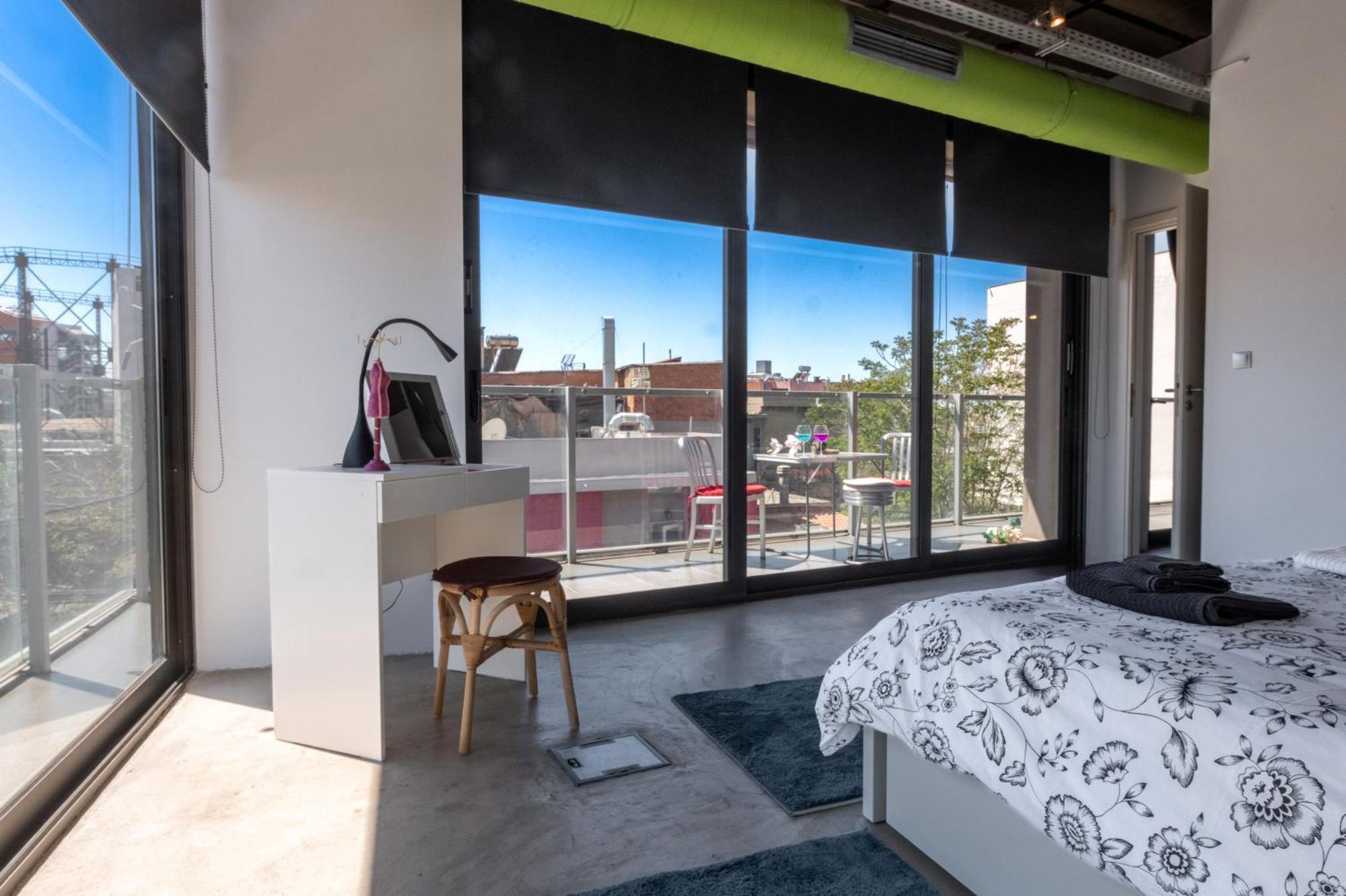 Ceramus Apartments Gazi View Atene Esterno foto