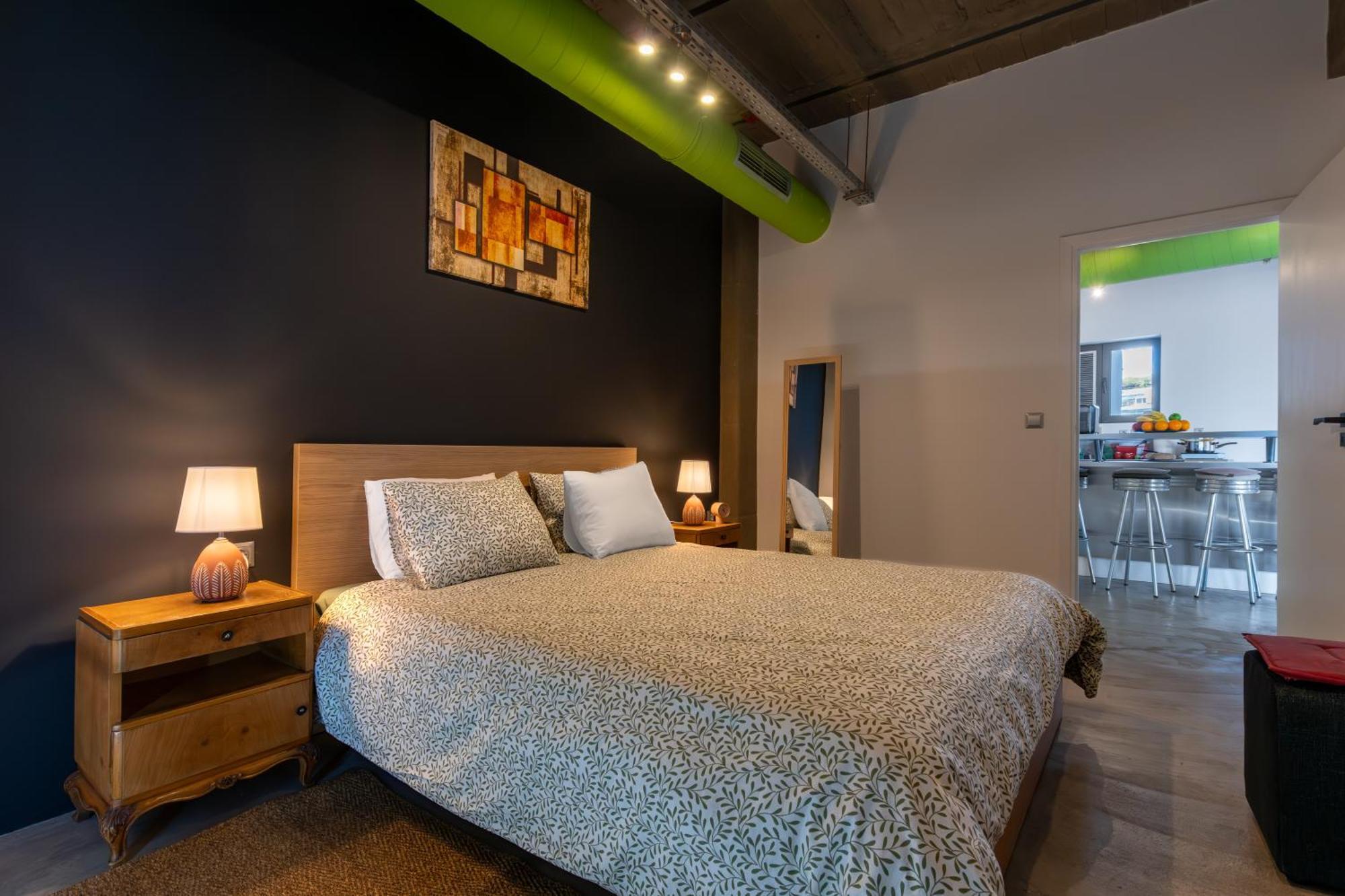 Ceramus Apartments Gazi View Atene Esterno foto