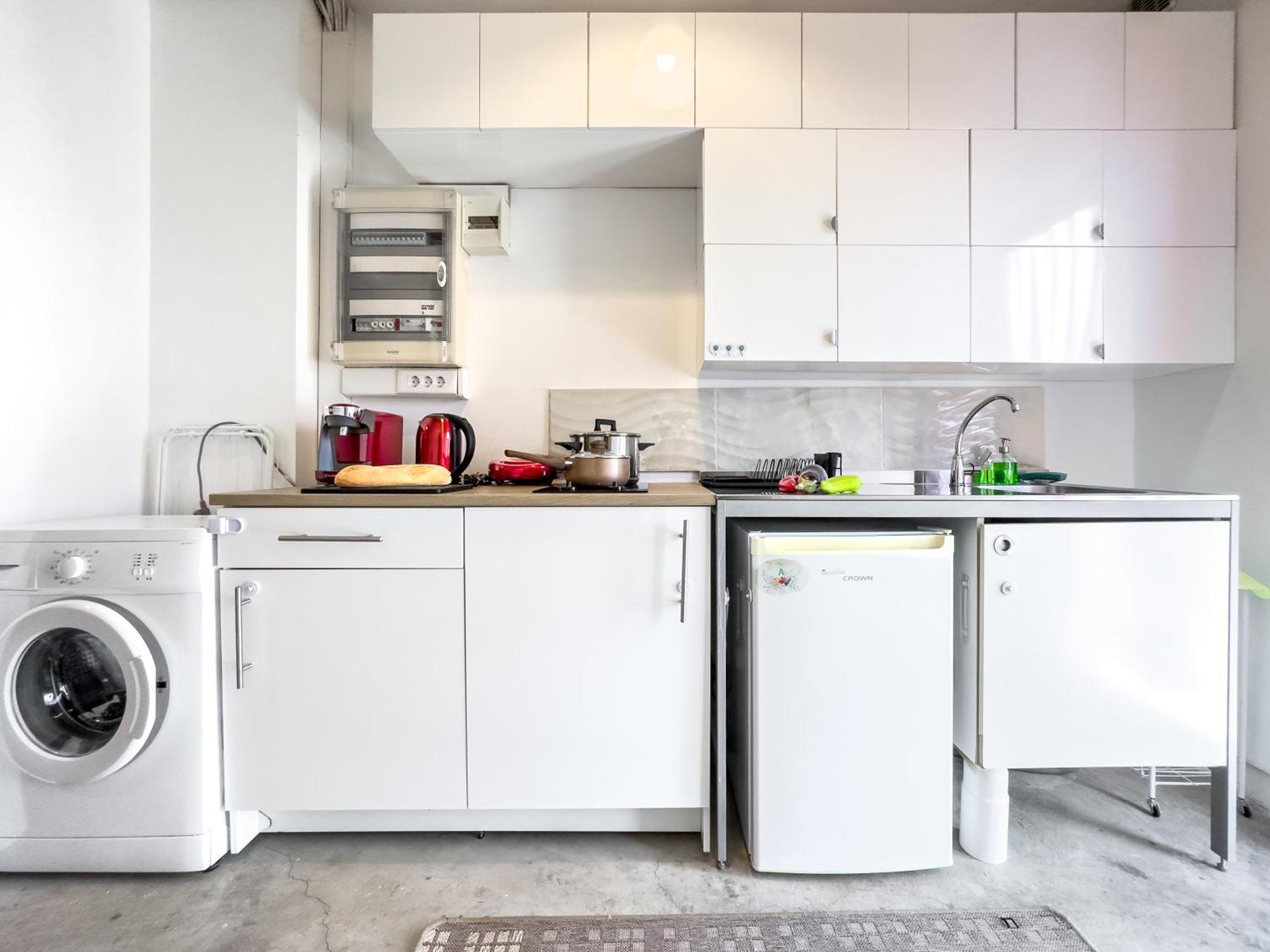 Ceramus Apartments Gazi View Atene Esterno foto