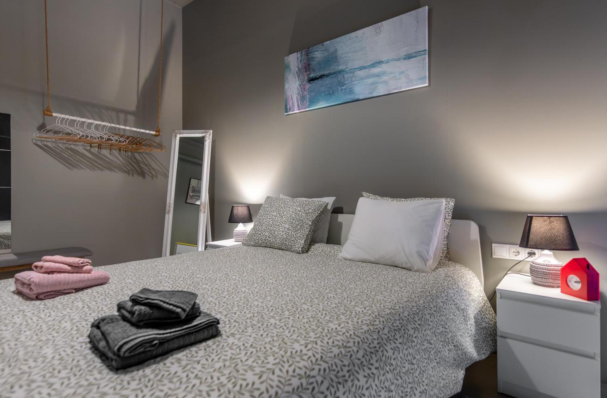 Ceramus Apartments Gazi View Atene Esterno foto